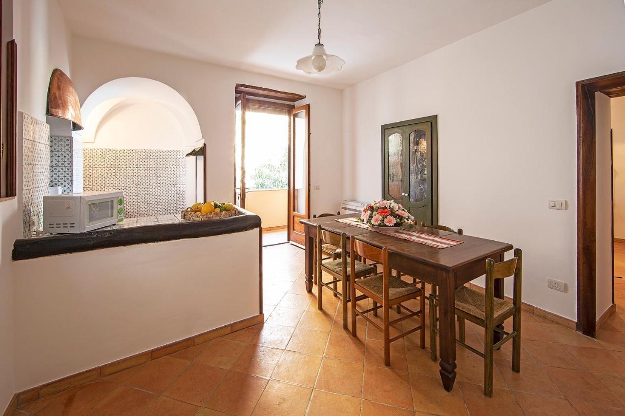 Borgo Di Conca Dei Marini Villa Exteriör bild